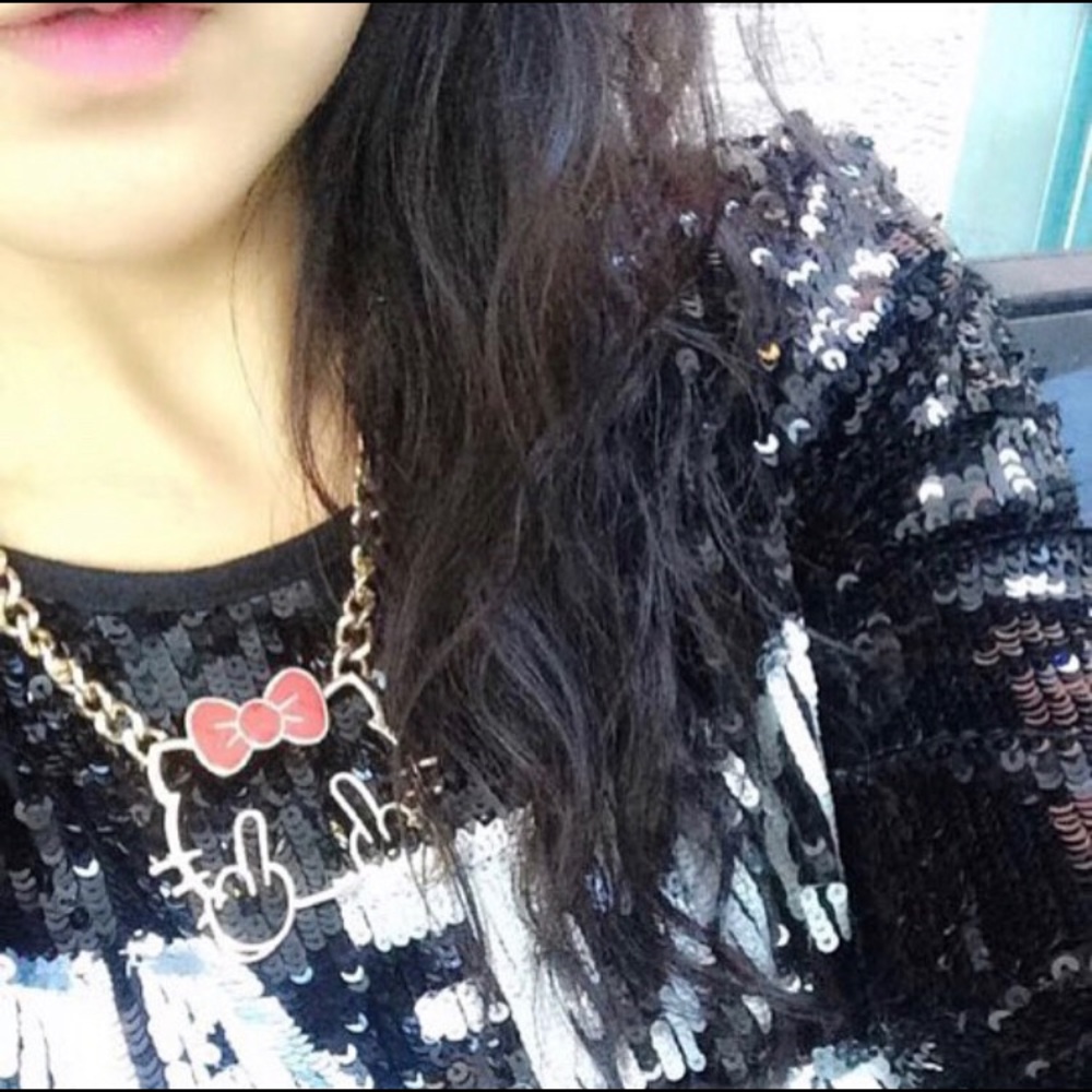 Chain necklace - Picture 3 of 8